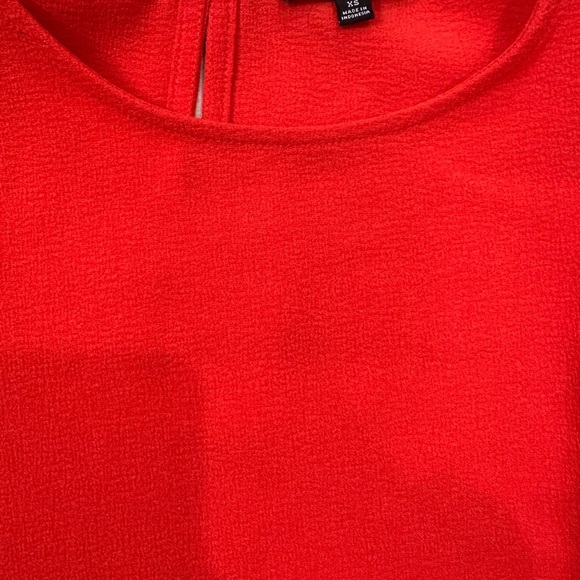 Madewell Red Short Sleeve Textured Peplum Blouse | XS - Picture 3 of 5